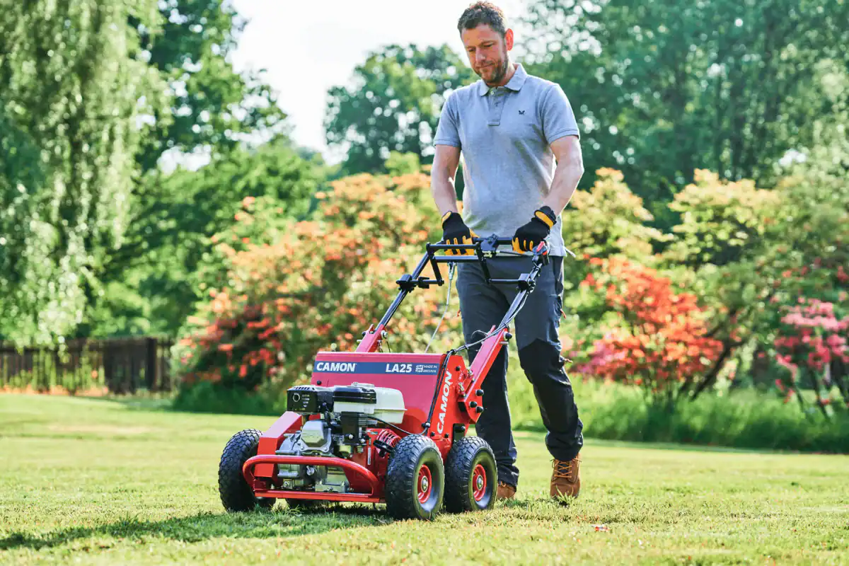 Camon LA 25 Lawn Aerator Hire